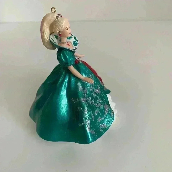 Hallmark Keepsake Ornament Holiday Barbie - Picture 11 of 14
